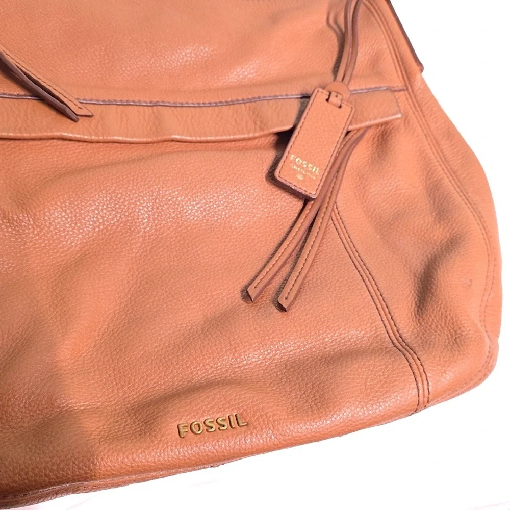 Fossil Maya Hobo Bag Women Large Tan Brown Pebbled Leather Crossbody ZB7230